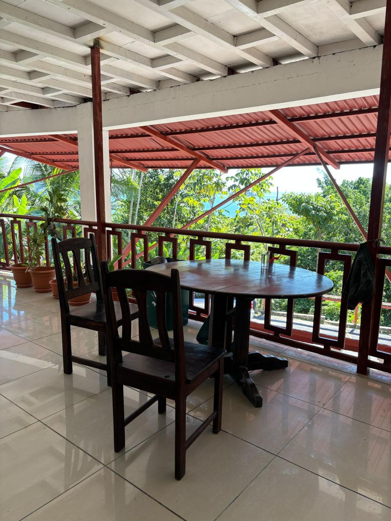 Hotel Coco Beach Manuel Antonio Exterior foto